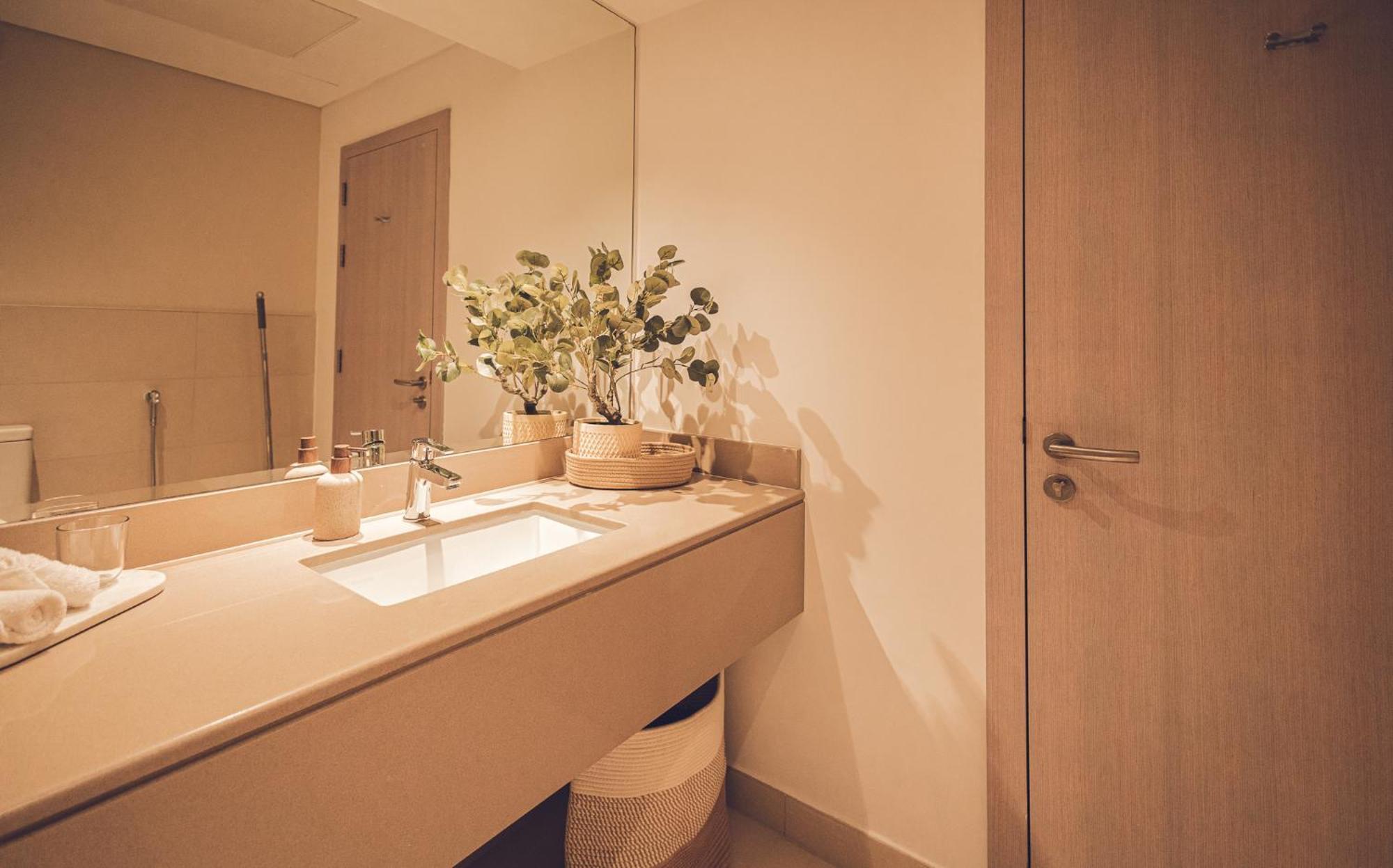 Voyage'S Stylish 1Br At Waters Edge Apartment Abu Dhabi Exterior photo